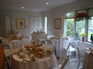 Becca's Bridal Shower table set up